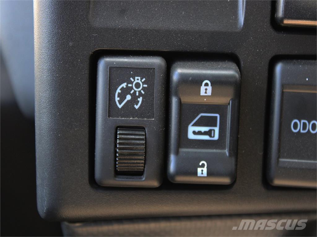 Isuzu NPR-HD Kontejnerski kamioni