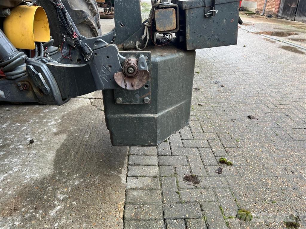 Fendt 870KG Prednji tegovi