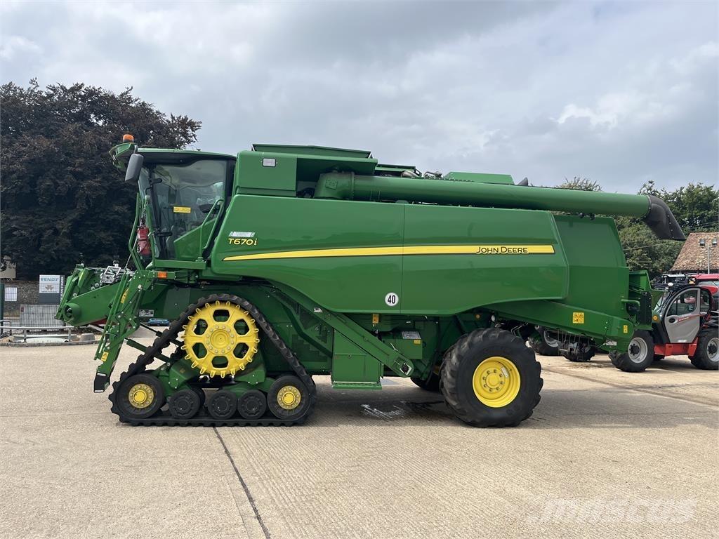 John Deere T670I Kombajni
