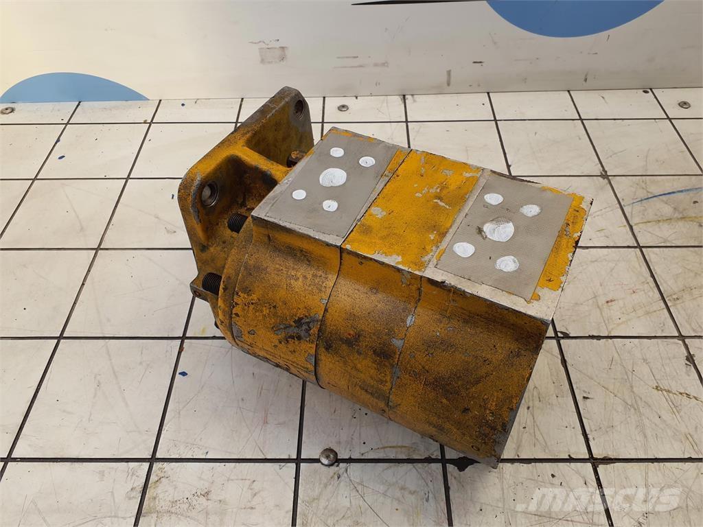  Dual gear pump Delovi i oprema za kran