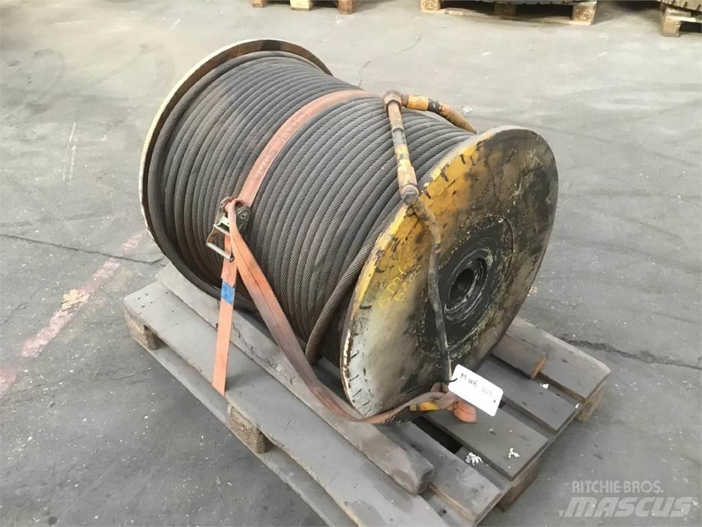 Grove GMK 5200 winch Delovi i oprema za kran