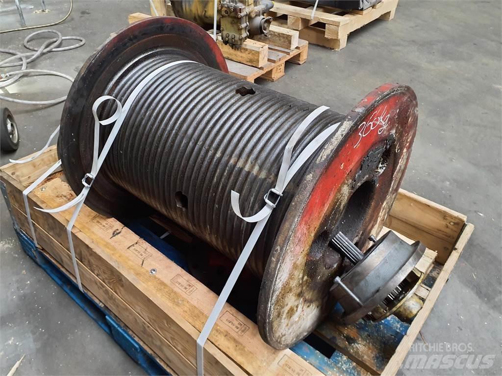 Krupp KMK 4070 winch Delovi i oprema za kran