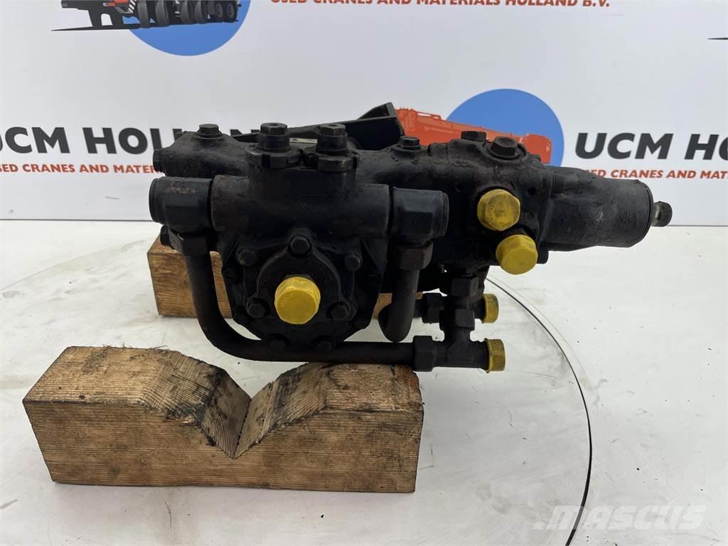  Steering box Delovi i oprema za kran