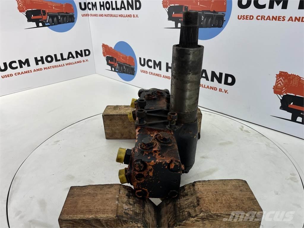  Steering box 210bar Delovi i oprema za kran