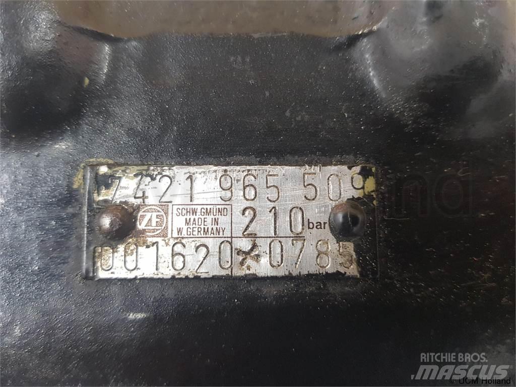  Steering box 210bar Delovi i oprema za kran
