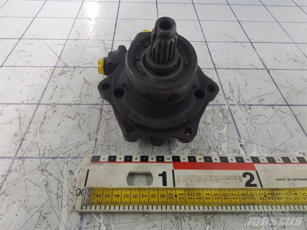 ZF steering pump Delovi i oprema za kran