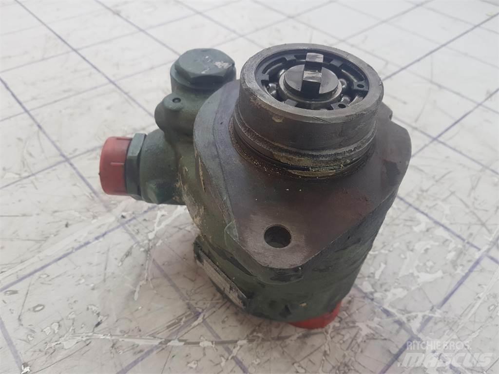 ZF steering pump Delovi i oprema za kran