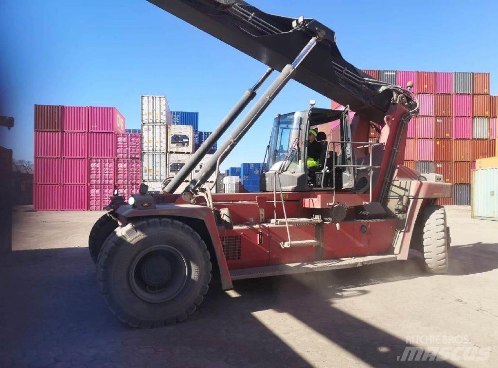 Kalmar DRG100-54S6 Dohvatni viljuškari