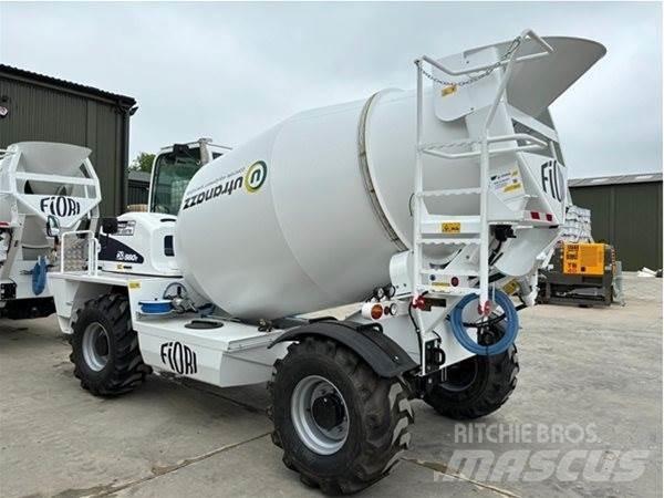 Fiori DB560T Kamioni mešalice za beton