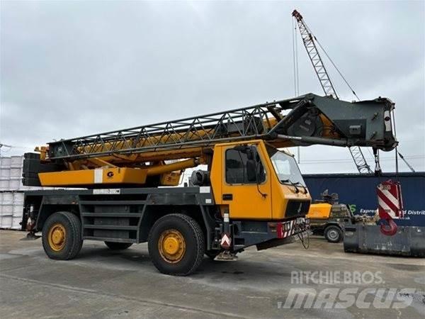 Grove GMK22035 Ostalo za građevinarstvo