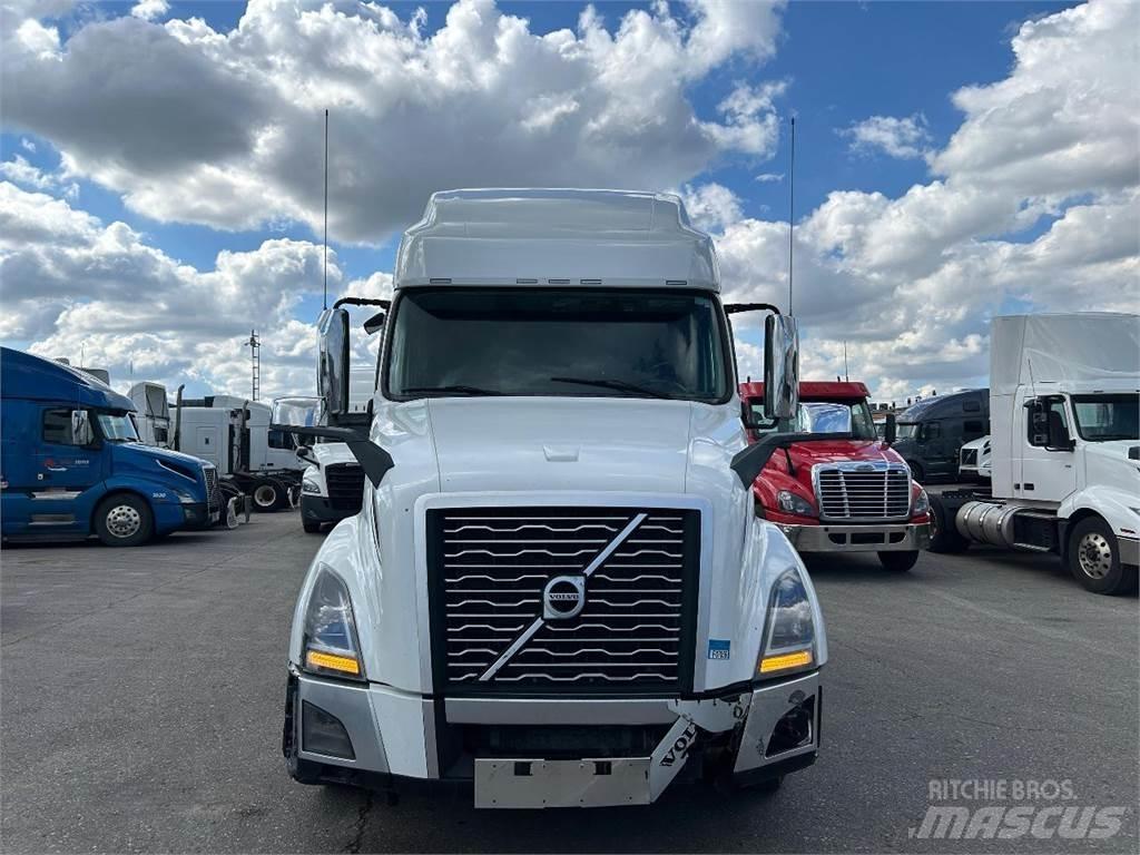 Volvo VNL Tegljači