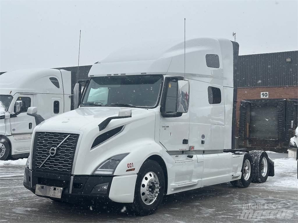 Volvo VNL760 Tegljači