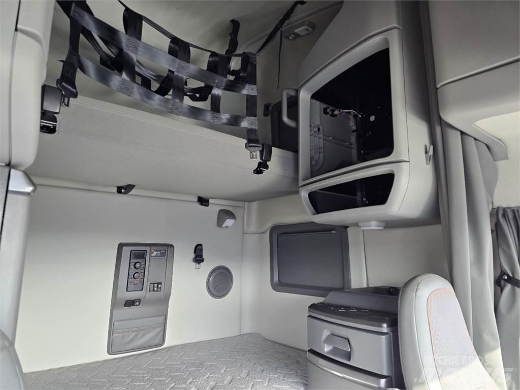 Volvo VNL760 Tegljači
