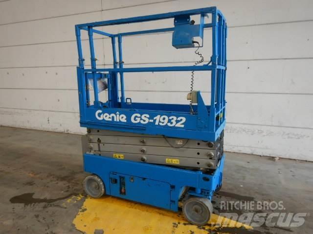 Genie GS1932 Makazaste platforme
