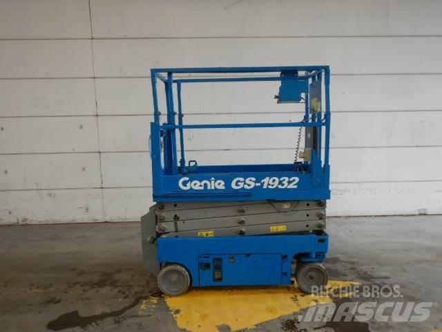 Genie GS1932 Makazaste platforme