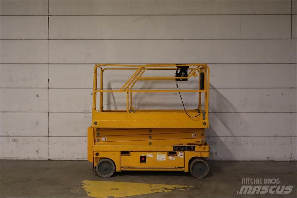 Haulotte Compact 10 Makazaste platforme