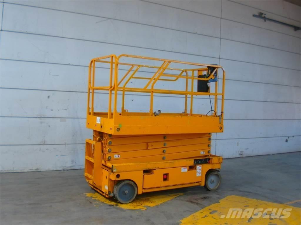 Haulotte Compact 12 Makazaste platforme