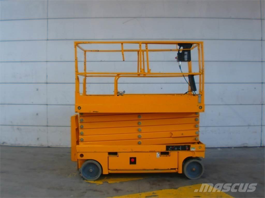 Haulotte Compact 14 Makazaste platforme