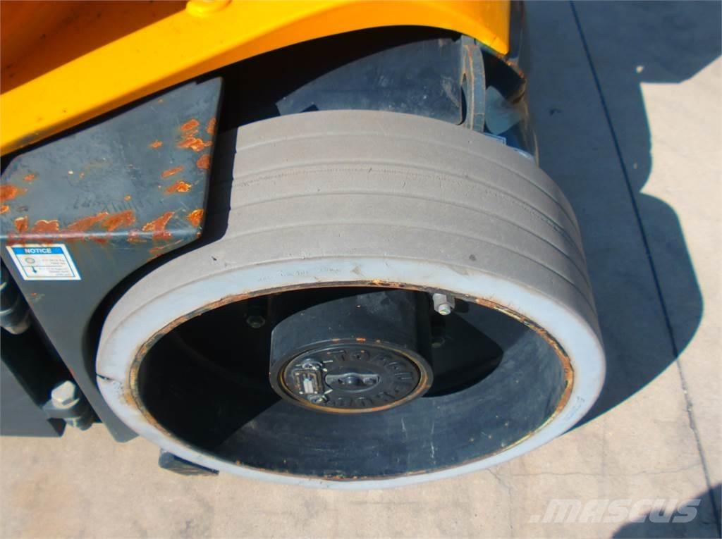 Haulotte HA12CJ+ Zglobne podizne platforme