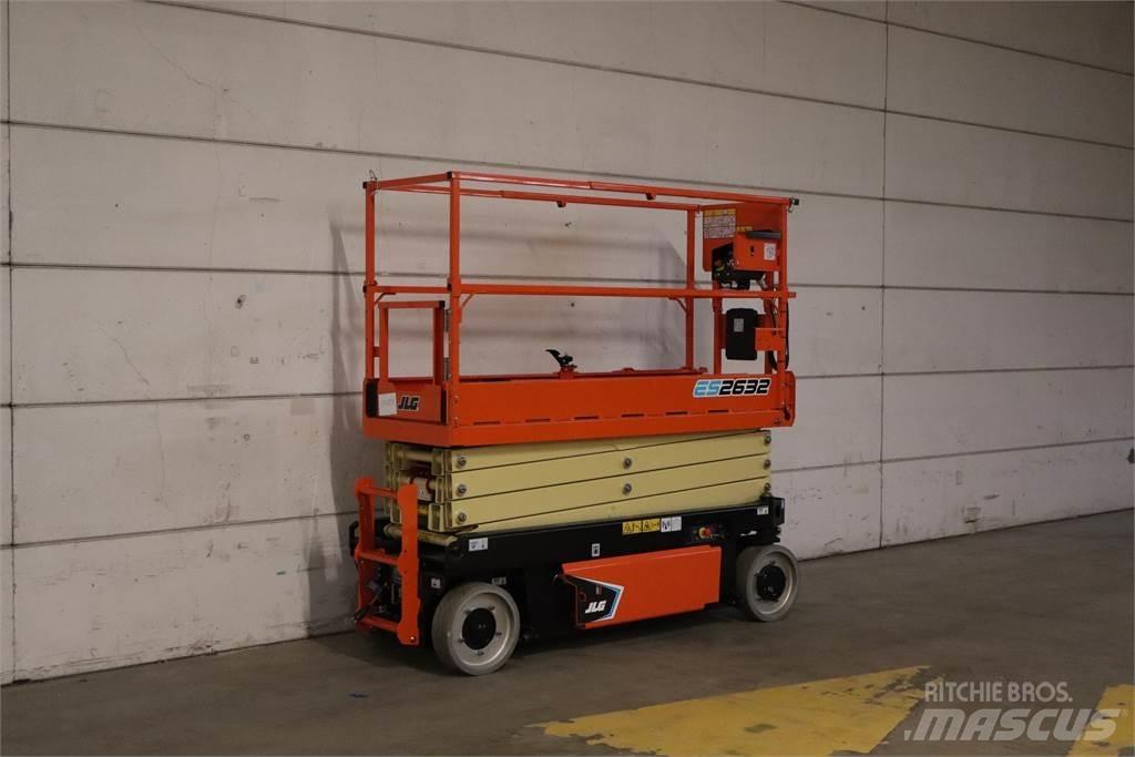 JLG 2632ES Makazaste platforme