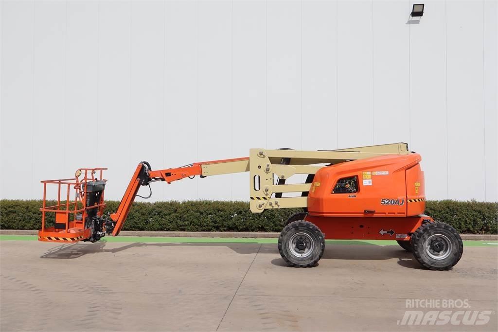 JLG 520AJ Zglobne podizne platforme