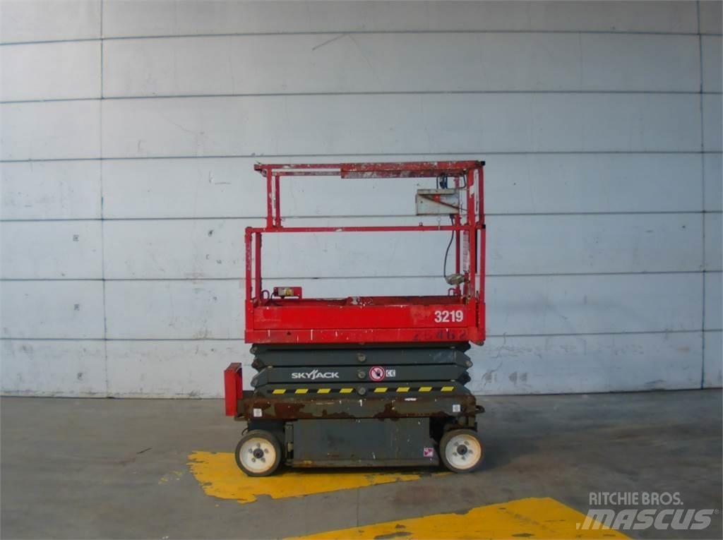 SkyJack SJ3219 Makazaste platforme