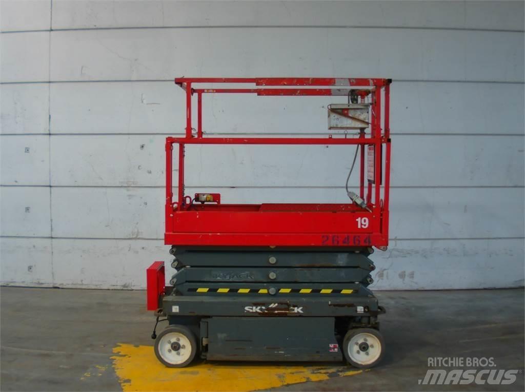 SkyJack SJ3219 Makazaste platforme