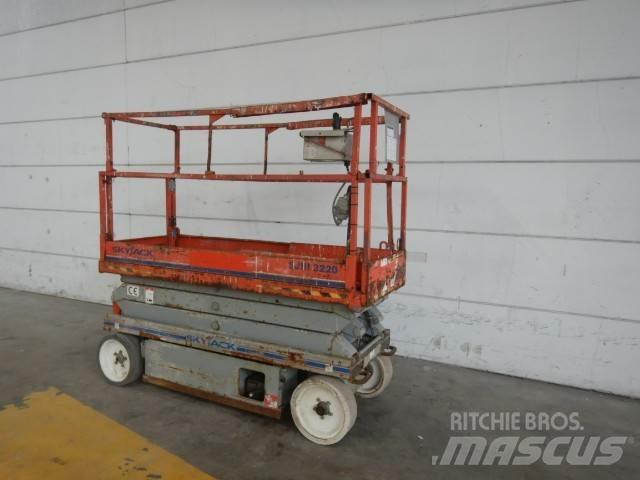 SkyJack SJ3220 Makazaste platforme