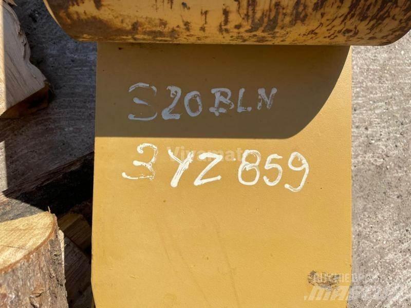 CAT 320 Boom i dipper strele