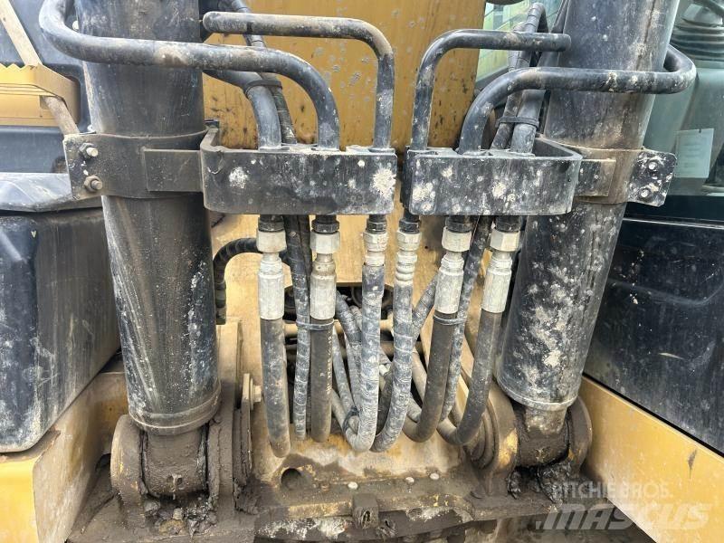 CAT 320EL Bageri guseničari
