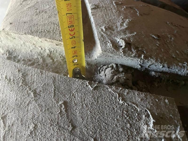  PNEU Ostale komponente za građevinarstvo