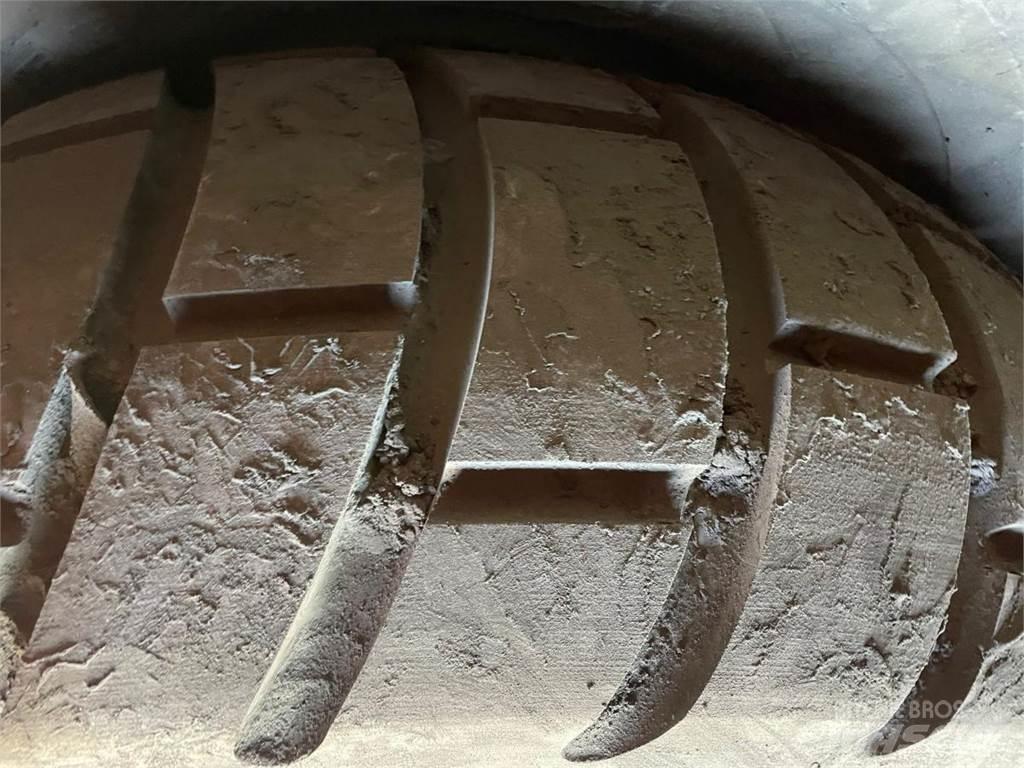  PNEU Ostale komponente za građevinarstvo