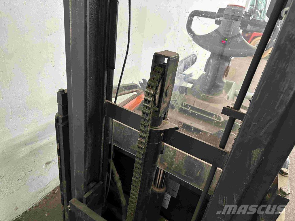 Toyota SPE 200 D Ručni električni viljuškar