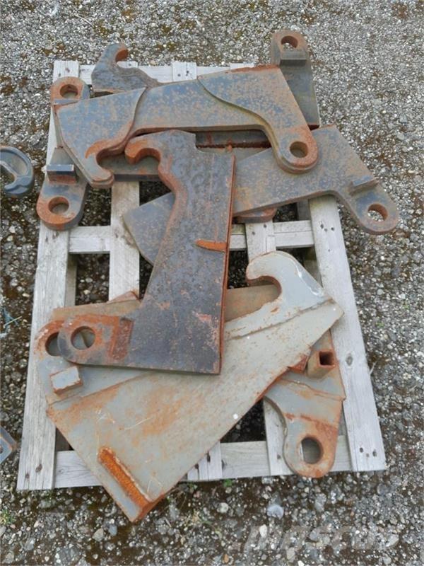  - - - Beslag Dodatna oprema za kombajne