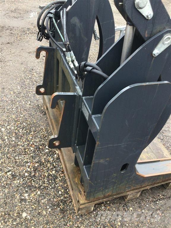  - - - IT-2 Harversteri