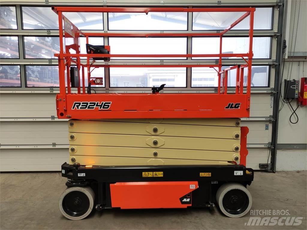 JLG R3246 Makazaste platforme