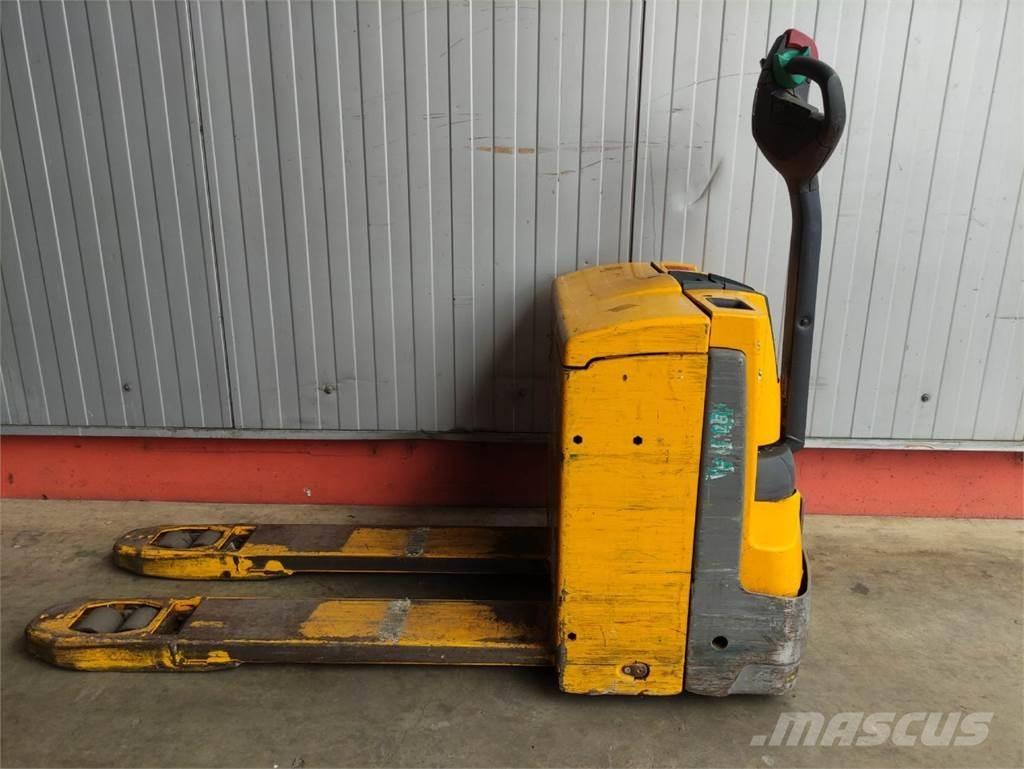 Jungheinrich EJE 116 Nisko podizni električni viljuškar