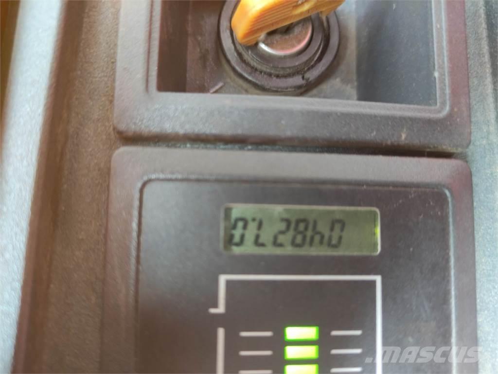 Jungheinrich EJE 116 Nisko podizni električni viljuškar