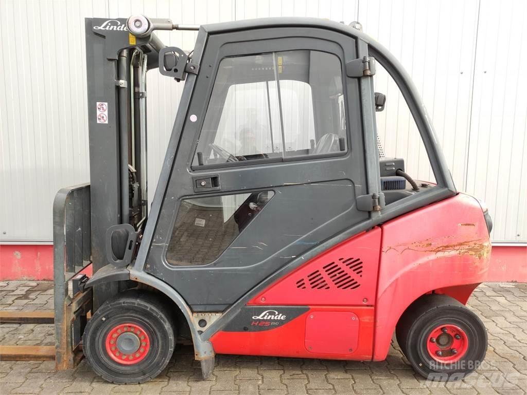 Linde H25D-02-392/EVO Dizelski viljuškari