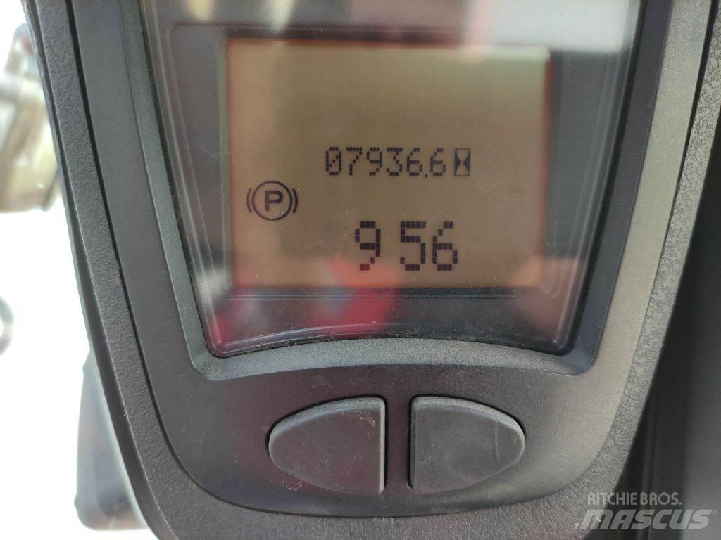 Linde H35D-02-393-EVO Dizelski viljuškari