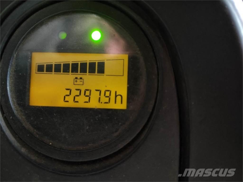 Linde T16-1152 Nisko podizni električni viljuškar