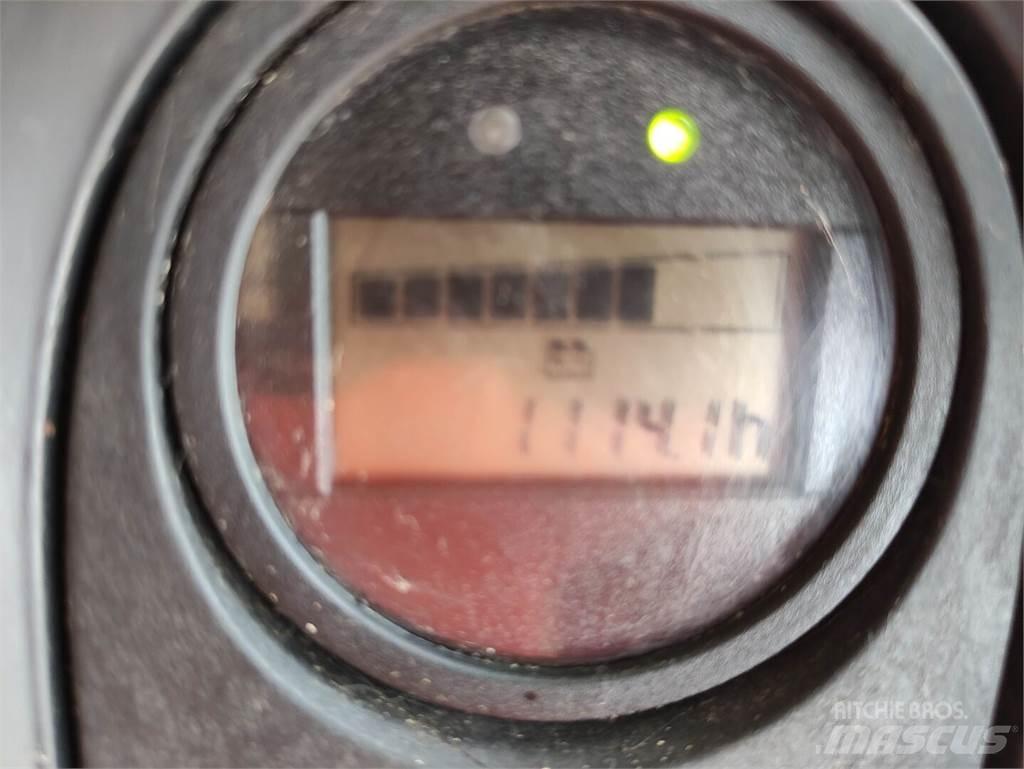 Linde T16L-1152 Nisko podizni električni viljuškar