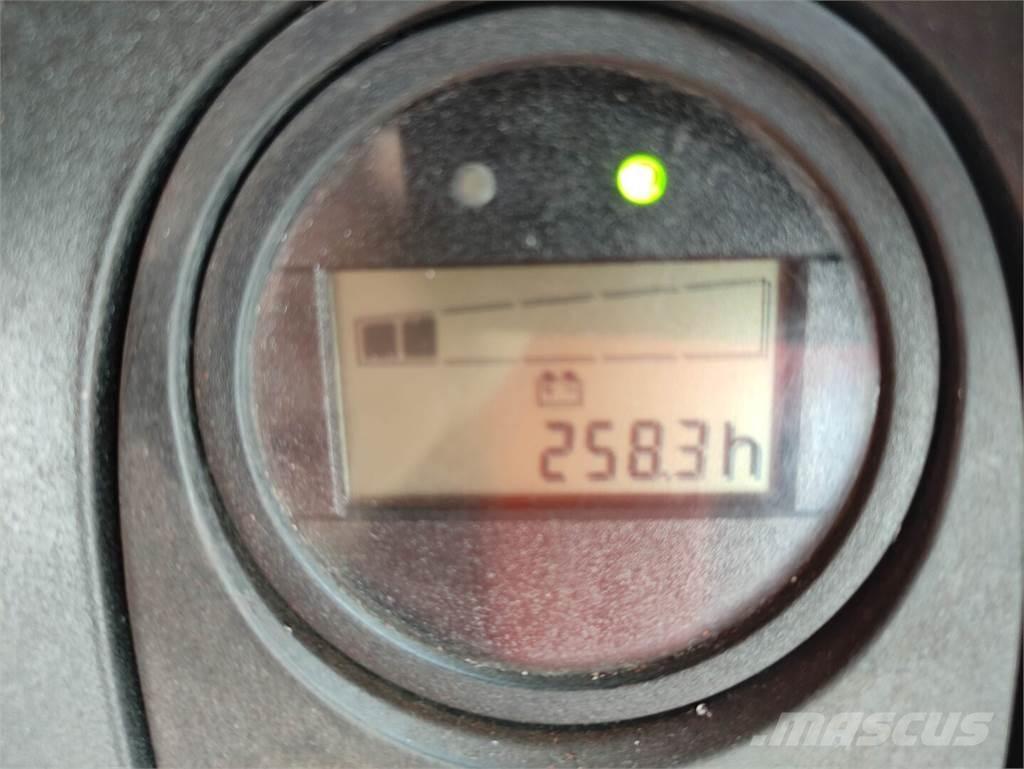 Linde T18-1152 (LACK NEU) Nisko podizni električni viljuškar