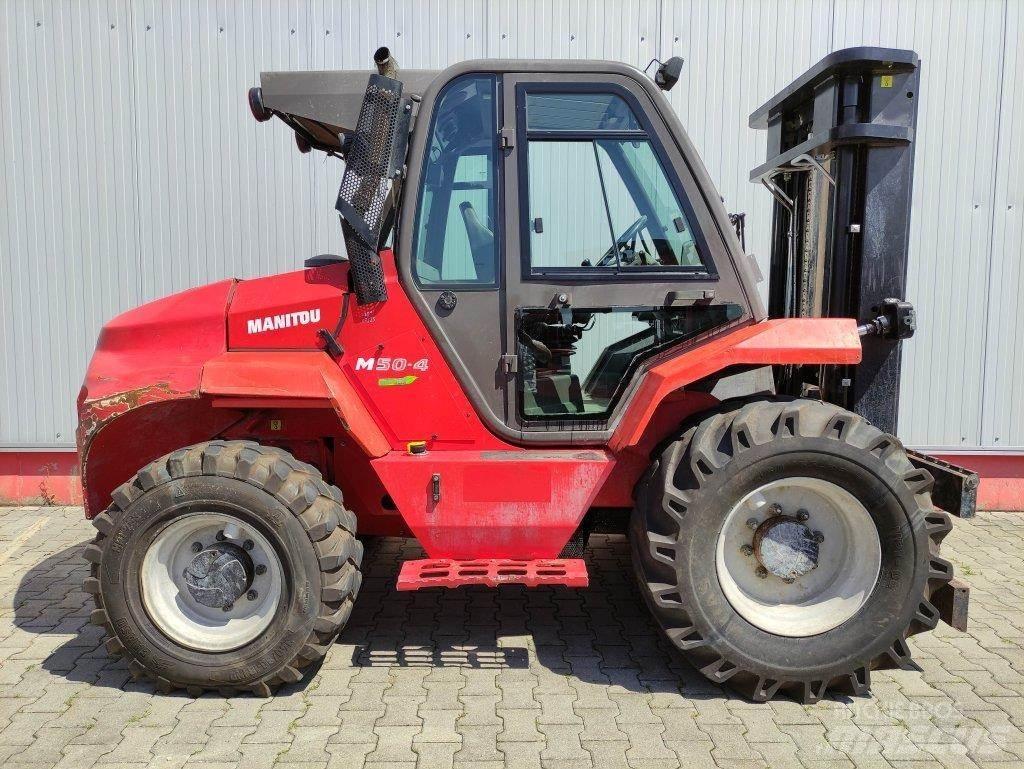 Manitou M50-4 Vanterenski viljuškar