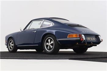 Porsche 911T with Oelklappe