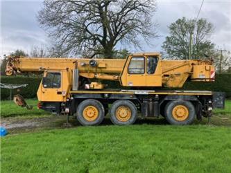 Grove GMK 3050
