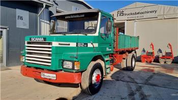 Scania 82 210 4x2 tipper
