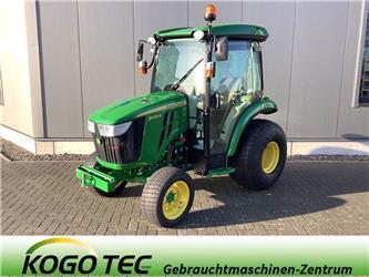 John Deere 3039R