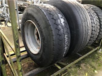 Continental 445/65X22.5