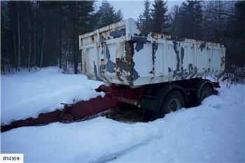 Maur trailer